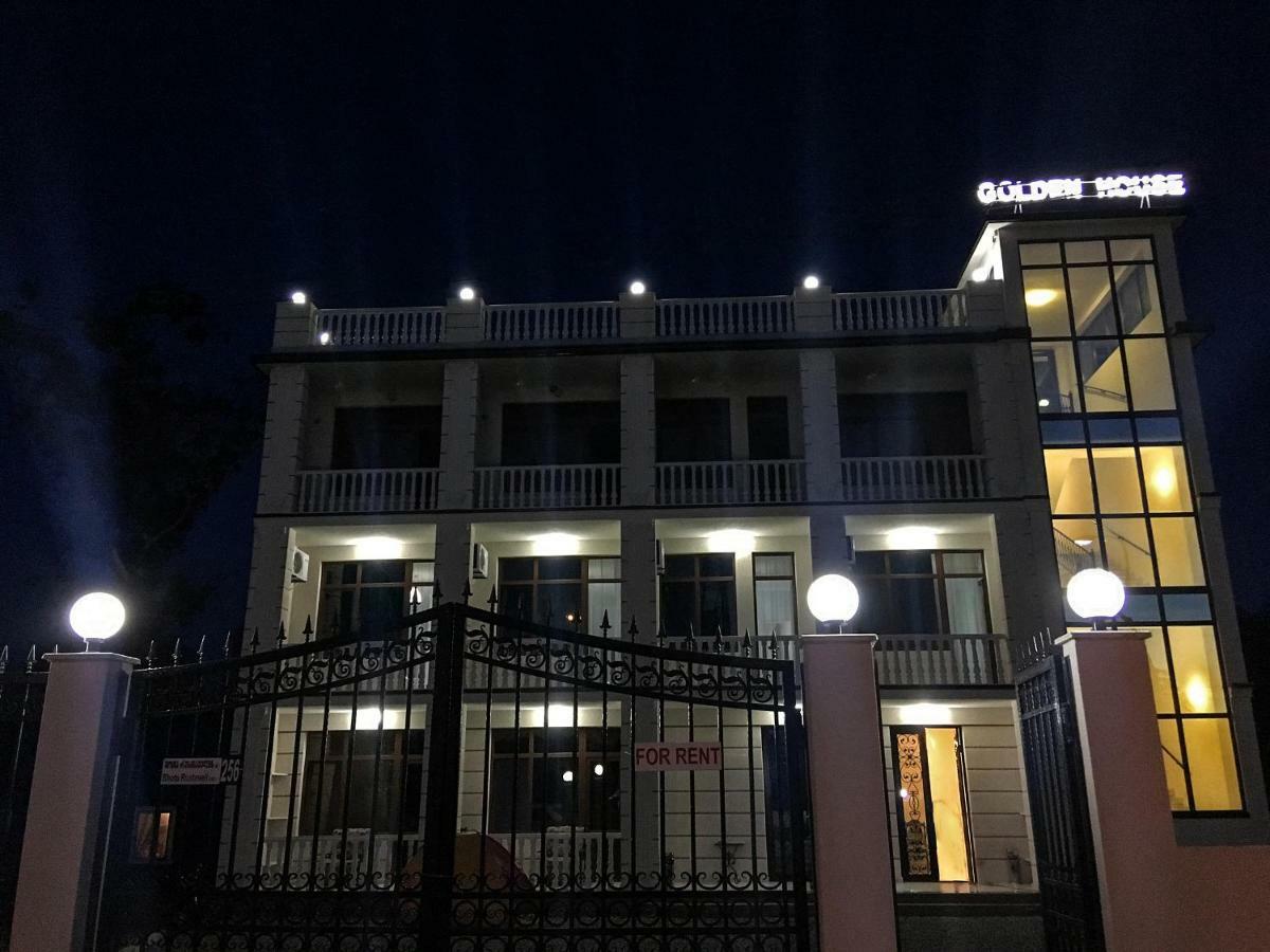 Golden House Hotel Anaklia Buitenkant foto